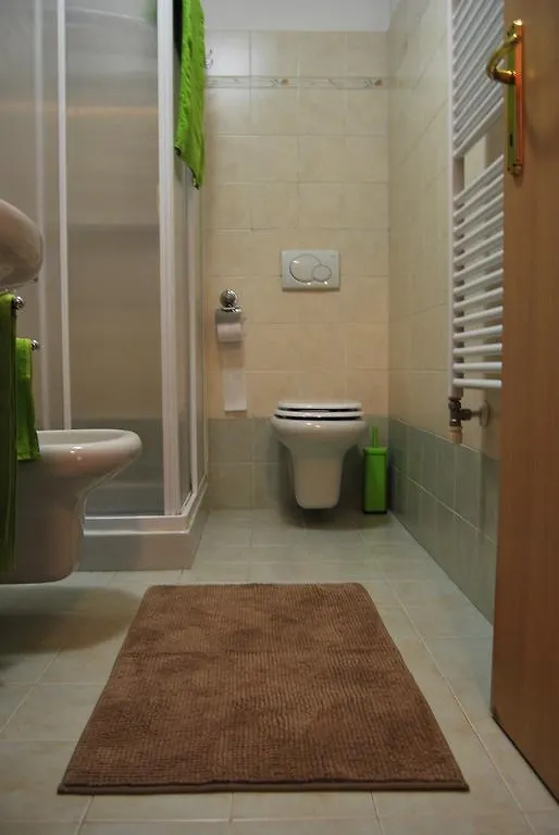 Maison Vittoria Bed & Breakfast Desenzano del Garda 0*,