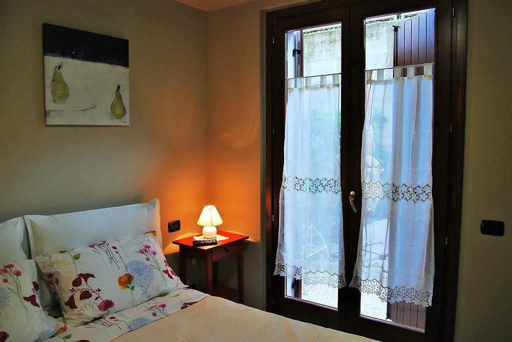 Maison Vittoria Bed & Breakfast Desenzano del Garda