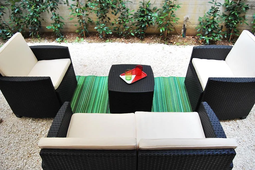 Maison Vittoria Bed & Breakfast Desenzano del Garda